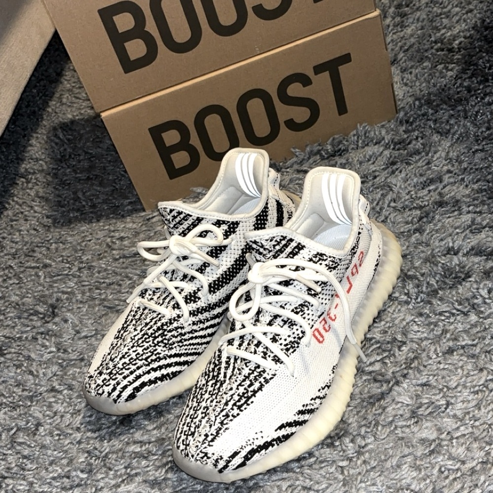 Yeezy Boost 350 V2 'Zebra’